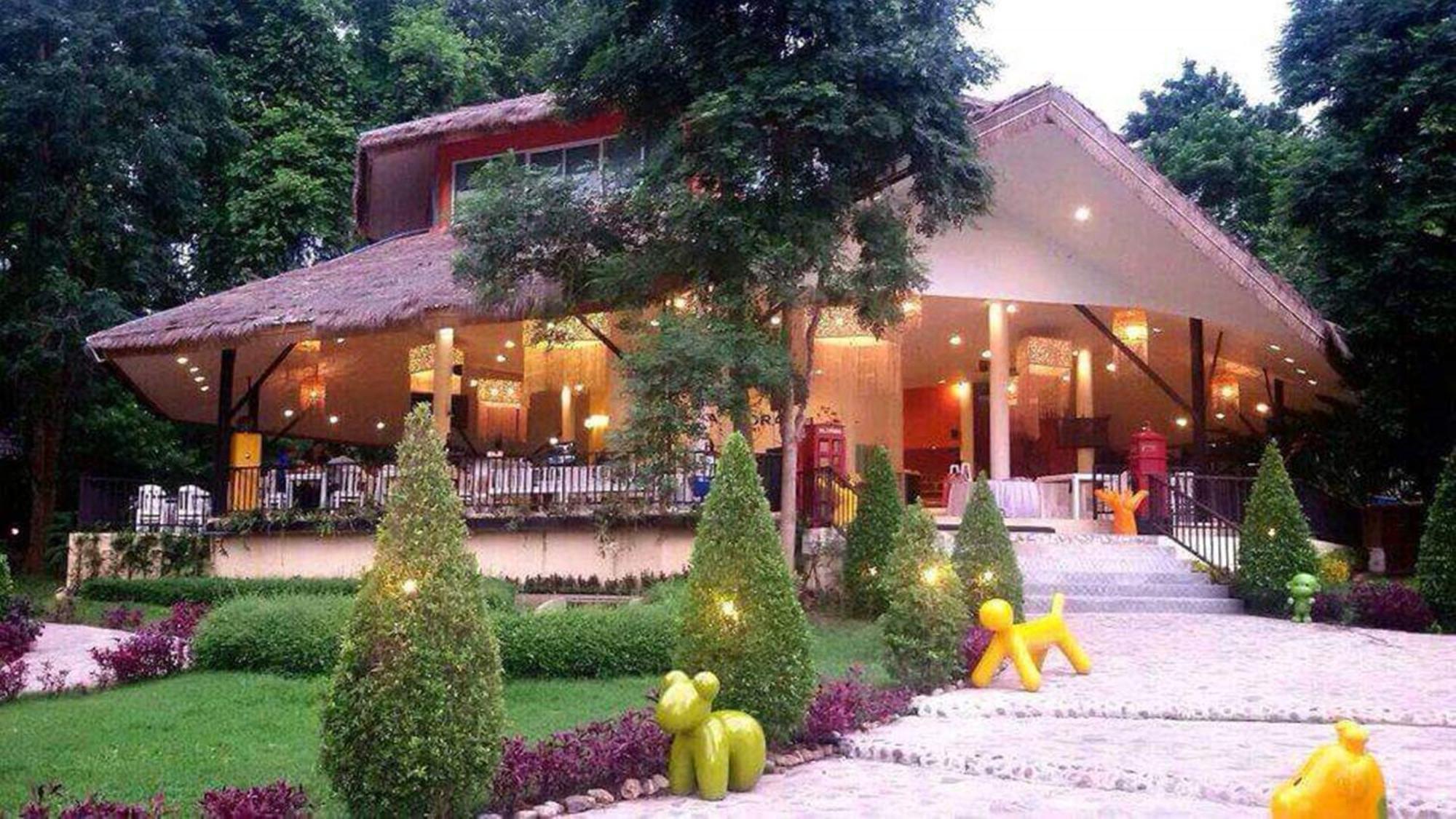 Aurora Resort Kanchanaburi Eksteriør billede