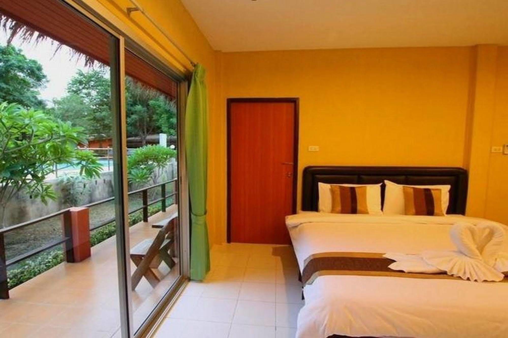 Aurora Resort Kanchanaburi Eksteriør billede
