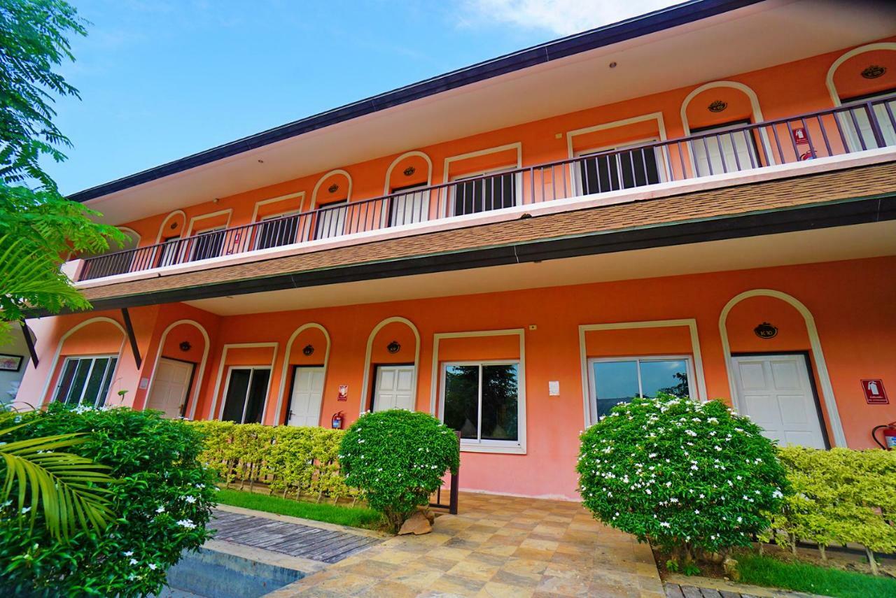 Aurora Resort Kanchanaburi Eksteriør billede